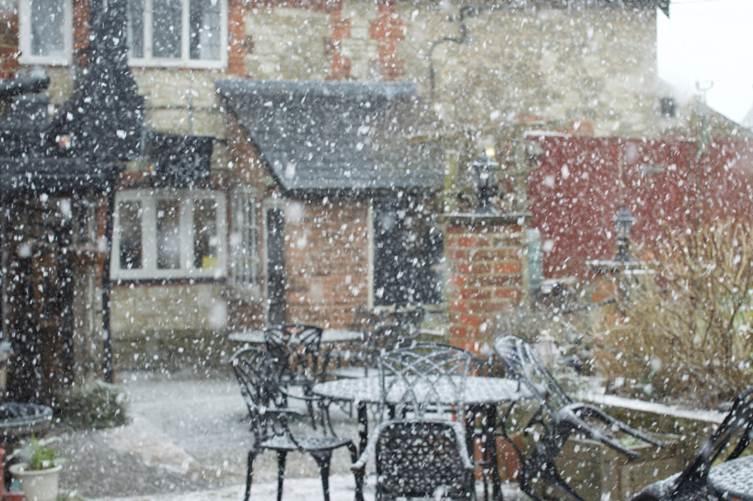 The Three Horseshoes Alton (Hampshire) Exterior foto